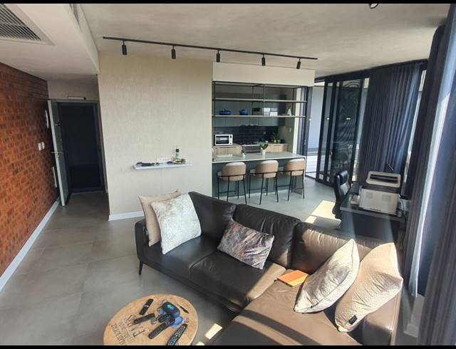 2 BEDROOM APARTMENT FOR SALE IN LA LUCIA RIDGE